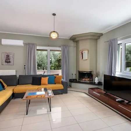 Hill Villa *
